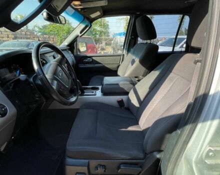 Серый Форд Экспедиция, объемом двигателя 3.5 л и пробегом 72 тыс. км за 17000 $, фото 10 на Automoto.ua