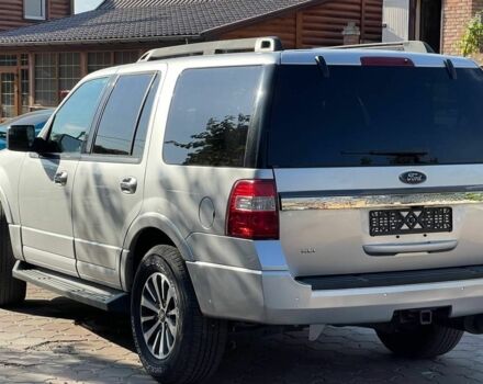 Серый Форд Экспедиция, объемом двигателя 3.5 л и пробегом 72 тыс. км за 17000 $, фото 4 на Automoto.ua