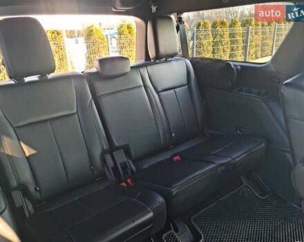 Серый Форд Экспедиция, объемом двигателя 3.5 л и пробегом 108 тыс. км за 38500 $, фото 24 на Automoto.ua