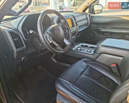 Серый Форд Экспедиция, объемом двигателя 3.5 л и пробегом 108 тыс. км за 38500 $, фото 31 на Automoto.ua