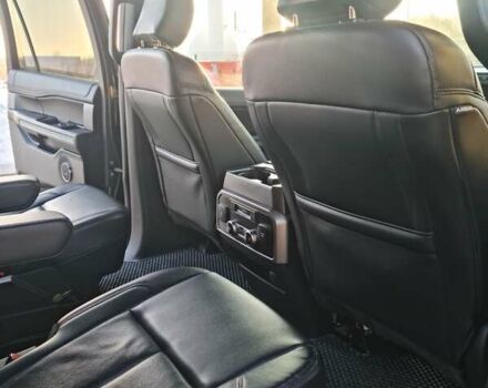 Серый Форд Экспедиция, объемом двигателя 3.5 л и пробегом 108 тыс. км за 38500 $, фото 26 на Automoto.ua