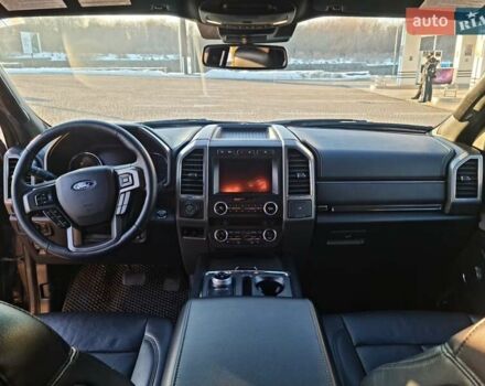 Серый Форд Экспедиция, объемом двигателя 3.5 л и пробегом 108 тыс. км за 38500 $, фото 34 на Automoto.ua