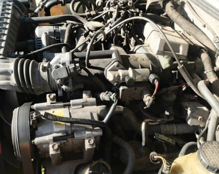 Белый Форд Эксплорер, объемом двигателя 4 л и пробегом 234 тыс. км за 4800 $, фото 15 на Automoto.ua