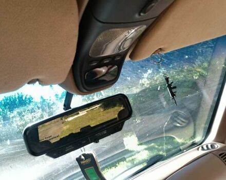 Білий Форд Експлорер, об'ємом двигуна 4 л та пробігом 234 тис. км за 5700 $, фото 13 на Automoto.ua