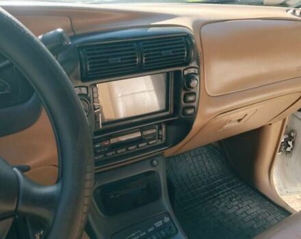 Білий Форд Експлорер, об'ємом двигуна 4 л та пробігом 234 тис. км за 5700 $, фото 12 на Automoto.ua