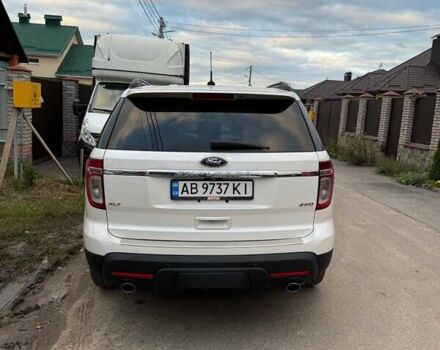Белый Форд Эксплорер, объемом двигателя 3.5 л и пробегом 250 тыс. км за 12500 $, фото 4 на Automoto.ua