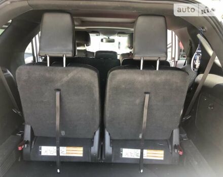 Белый Форд Эксплорер, объемом двигателя 3.5 л и пробегом 217 тыс. км за 15200 $, фото 12 на Automoto.ua