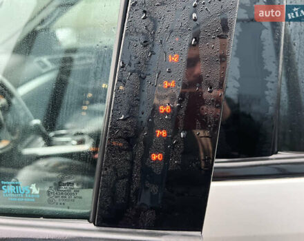 Белый Форд Эксплорер, объемом двигателя 3.5 л и пробегом 340 тыс. км за 12400 $, фото 18 на Automoto.ua