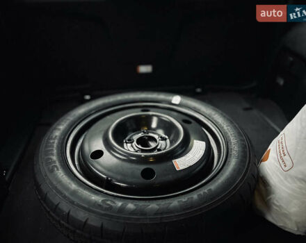 Белый Форд Эксплорер, объемом двигателя 3.5 л и пробегом 340 тыс. км за 12400 $, фото 39 на Automoto.ua