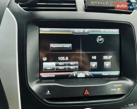 Белый Форд Эксплорер, объемом двигателя 3.5 л и пробегом 340 тыс. км за 12400 $, фото 26 на Automoto.ua