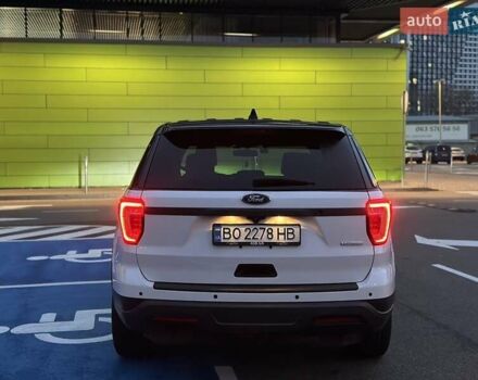 Білий Форд Експлорер, об'ємом двигуна 3.5 л та пробігом 195 тис. км за 12900 $, фото 6 на Automoto.ua