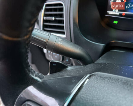 Білий Форд Експлорер, об'ємом двигуна 2.3 л та пробігом 148 тис. км за 16000 $, фото 79 на Automoto.ua