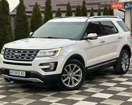 Білий Форд Експлорер, об'ємом двигуна 2.3 л та пробігом 148 тис. км за 16000 $, фото 7 на Automoto.ua