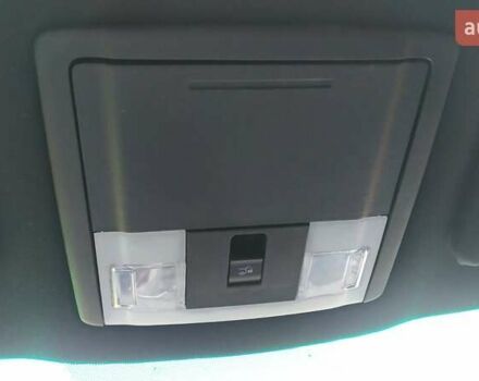 Білий Форд Експлорер, об'ємом двигуна 3.7 л та пробігом 160 тис. км за 17000 $, фото 16 на Automoto.ua