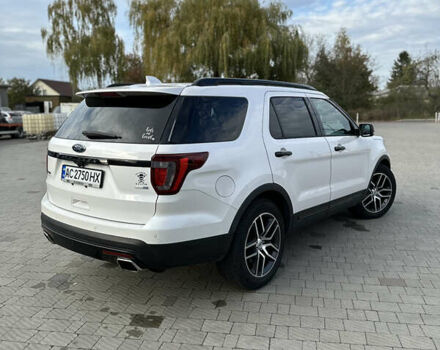 Білий Форд Експлорер, об'ємом двигуна 3.5 л та пробігом 139 тис. км за 17500 $, фото 9 на Automoto.ua