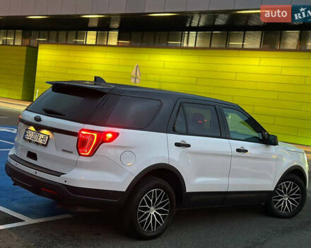 Білий Форд Експлорер, об'ємом двигуна 3.5 л та пробігом 192 тис. км за 14200 $, фото 7 на Automoto.ua
