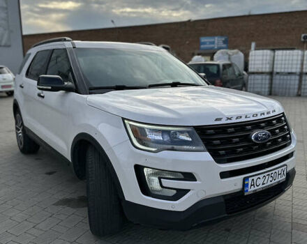 Білий Форд Експлорер, об'ємом двигуна 3.5 л та пробігом 139 тис. км за 17500 $, фото 3 на Automoto.ua