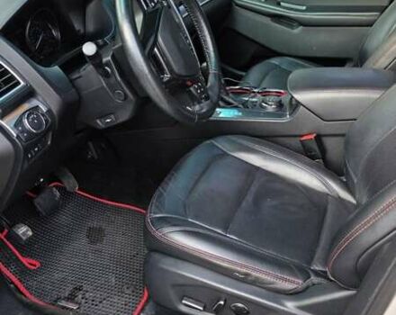 Белый Форд Эксплорер, объемом двигателя 3.5 л и пробегом 89 тыс. км за 25200 $, фото 7 на Automoto.ua