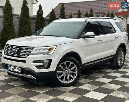 Білий Форд Експлорер, об'ємом двигуна 2.3 л та пробігом 148 тис. км за 16000 $, фото 2 на Automoto.ua