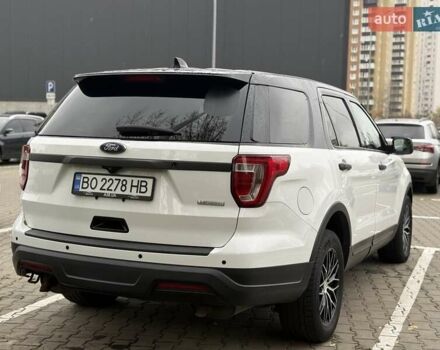 Білий Форд Експлорер, об'ємом двигуна 3.5 л та пробігом 195 тис. км за 12900 $, фото 16 на Automoto.ua