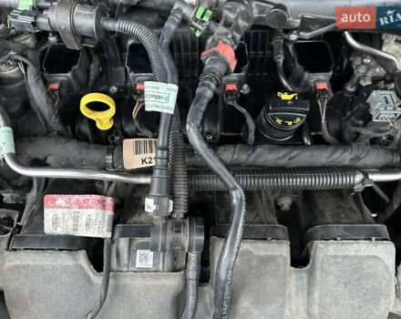 Білий Форд Експлорер, об'ємом двигуна 2.3 л та пробігом 148 тис. км за 16000 $, фото 87 на Automoto.ua