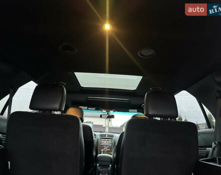 Білий Форд Експлорер, об'ємом двигуна 2.3 л та пробігом 148 тис. км за 16000 $, фото 48 на Automoto.ua