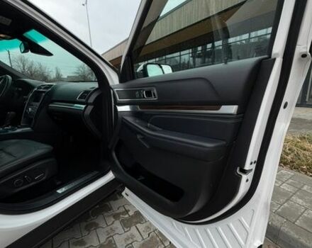 Білий Форд Експлорер, об'ємом двигуна 3.5 л та пробігом 59 тис. км за 25900 $, фото 62 на Automoto.ua