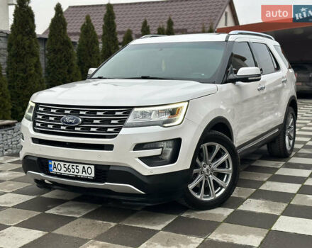 Білий Форд Експлорер, об'ємом двигуна 2.3 л та пробігом 148 тис. км за 16000 $, фото 6 на Automoto.ua