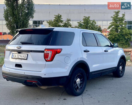 Белый Форд Эксплорер, объемом двигателя 3.5 л и пробегом 201 тыс. км за 14800 $, фото 4 на Automoto.ua