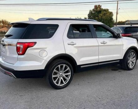 Белый Форд Эксплорер, объемом двигателя 3.5 л и пробегом 59 тыс. км за 9600 $, фото 3 на Automoto.ua