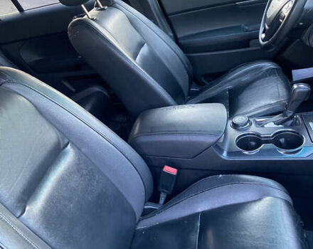 Белый Форд Эксплорер, объемом двигателя 3.5 л и пробегом 201 тыс. км за 14800 $, фото 7 на Automoto.ua