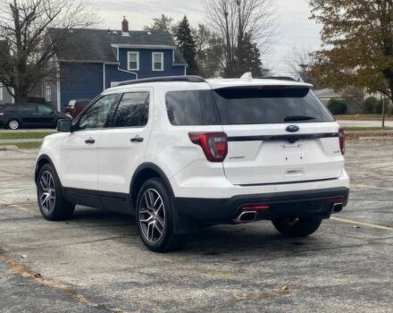 Белый Форд Эксплорер, объемом двигателя 3.5 л и пробегом 68 тыс. км за 13000 $, фото 3 на Automoto.ua