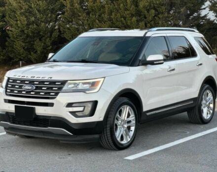 Белый Форд Эксплорер, объемом двигателя 3.5 л и пробегом 58 тыс. км за 8000 $, фото 1 на Automoto.ua