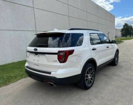 Белый Форд Эксплорер, объемом двигателя 3.5 л и пробегом 54 тыс. км за 8500 $, фото 5 на Automoto.ua