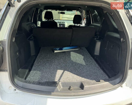 Белый Форд Эксплорер, объемом двигателя 3.73 л и пробегом 136 тыс. км за 19500 $, фото 10 на Automoto.ua