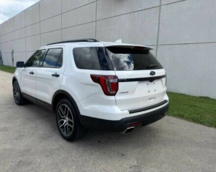 Белый Форд Эксплорер, объемом двигателя 3.5 л и пробегом 54 тыс. км за 8500 $, фото 4 на Automoto.ua