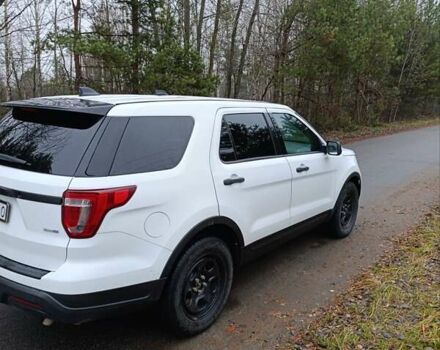 Білий Форд Експлорер, об'ємом двигуна 3.72 л та пробігом 72 тис. км за 14700 $, фото 7 на Automoto.ua