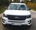 Білий Форд Експлорер, об'ємом двигуна 3.7 л та пробігом 68 тис. км за 14900 $, фото 1 на Automoto.ua