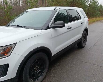 Білий Форд Експлорер, об'ємом двигуна 3.72 л та пробігом 72 тис. км за 14700 $, фото 4 на Automoto.ua