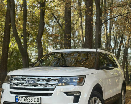 Форд Эксплорер 2018 в Ивано-Франковске на Automoto.ua Белый Форд Эксплорер, объемом двигателя 3.5 л и пробегом 107 тыс. км за 21500 $, фото 2 на Automoto.ua