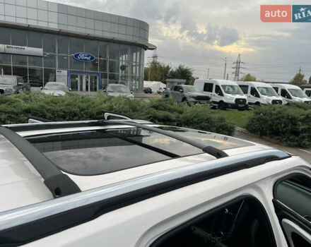 Белый Форд Эксплорер, объемом двигателя 3.5 л и пробегом 148 тыс. км за 23000 $, фото 23 на Automoto.ua