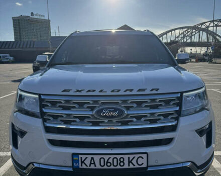 Белый Форд Эксплорер, объемом двигателя 3.5 л и пробегом 143 тыс. км за 26500 $, фото 8 на Automoto.ua