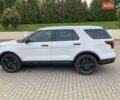 Білий Форд Експлорер, об'ємом двигуна 3.72 л та пробігом 126 тис. км за 17800 $, фото 3 на Automoto.ua