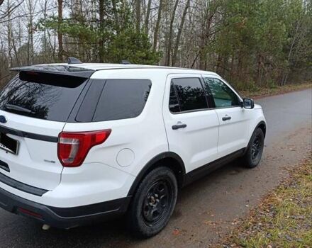 Білий Форд Експлорер, об'ємом двигуна 3.72 л та пробігом 72 тис. км за 14700 $, фото 6 на Automoto.ua