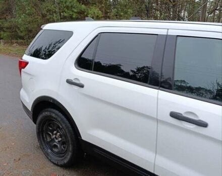 Білий Форд Експлорер, об'ємом двигуна 3.72 л та пробігом 72 тис. км за 14700 $, фото 2 на Automoto.ua