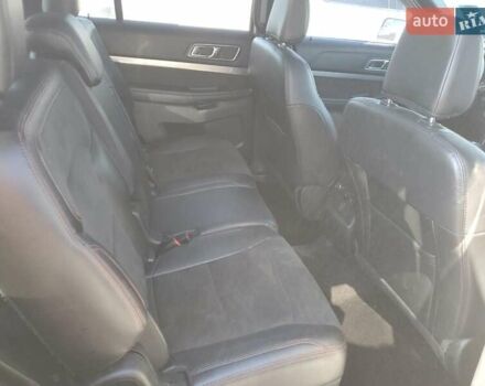 Белый Форд Эксплорер, объемом двигателя 3.5 л и пробегом 117 тыс. км за 3000 $, фото 10 на Automoto.ua