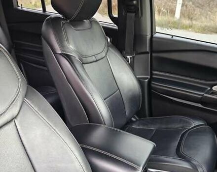 Білий Форд Експлорер, об'ємом двигуна 3 л та пробігом 118 тис. км за 37000 $, фото 17 на Automoto.ua