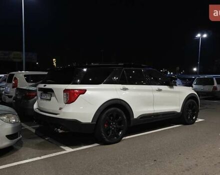 Білий Форд Експлорер, об'ємом двигуна 3 л та пробігом 118 тис. км за 37000 $, фото 4 на Automoto.ua