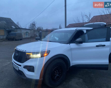 Белый Форд Эксплорер, объемом двигателя 3 л и пробегом 90 тыс. км за 22100 $, фото 1 на Automoto.ua