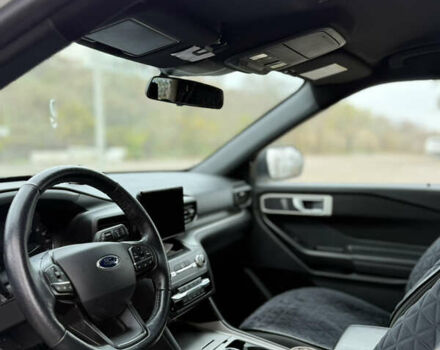 Белый Форд Эксплорер, объемом двигателя 2.26 л и пробегом 105 тыс. км за 27000 $, фото 12 на Automoto.ua